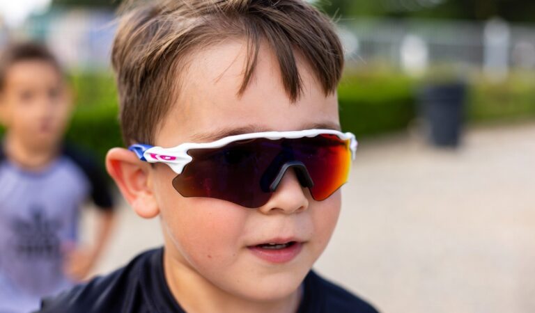 Top 10 gafas de sol para bebés: protección, comodidad y estilo para el verano